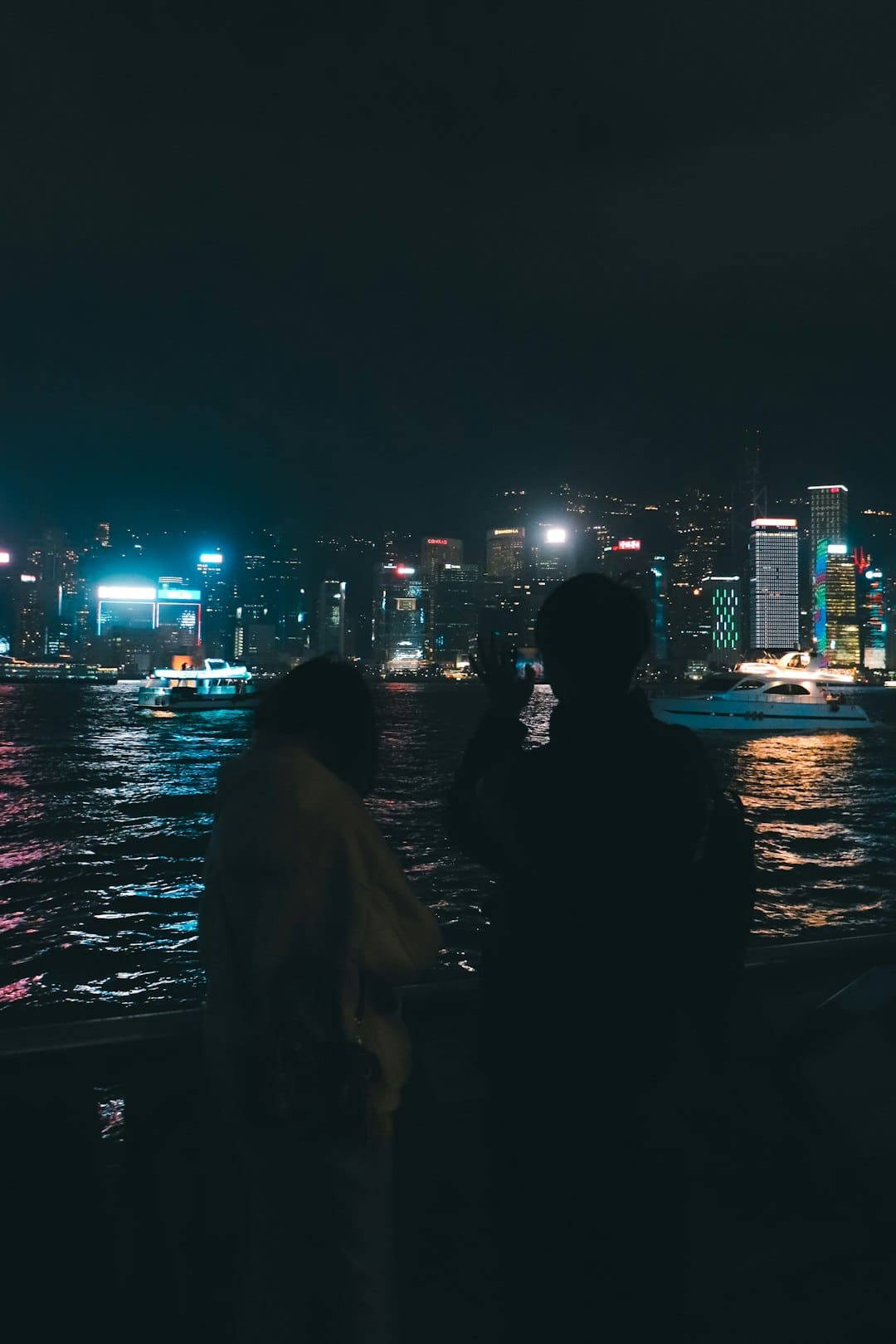 阅兵飞机的“心脏”:深度拆解国产航空发动机的制造难点